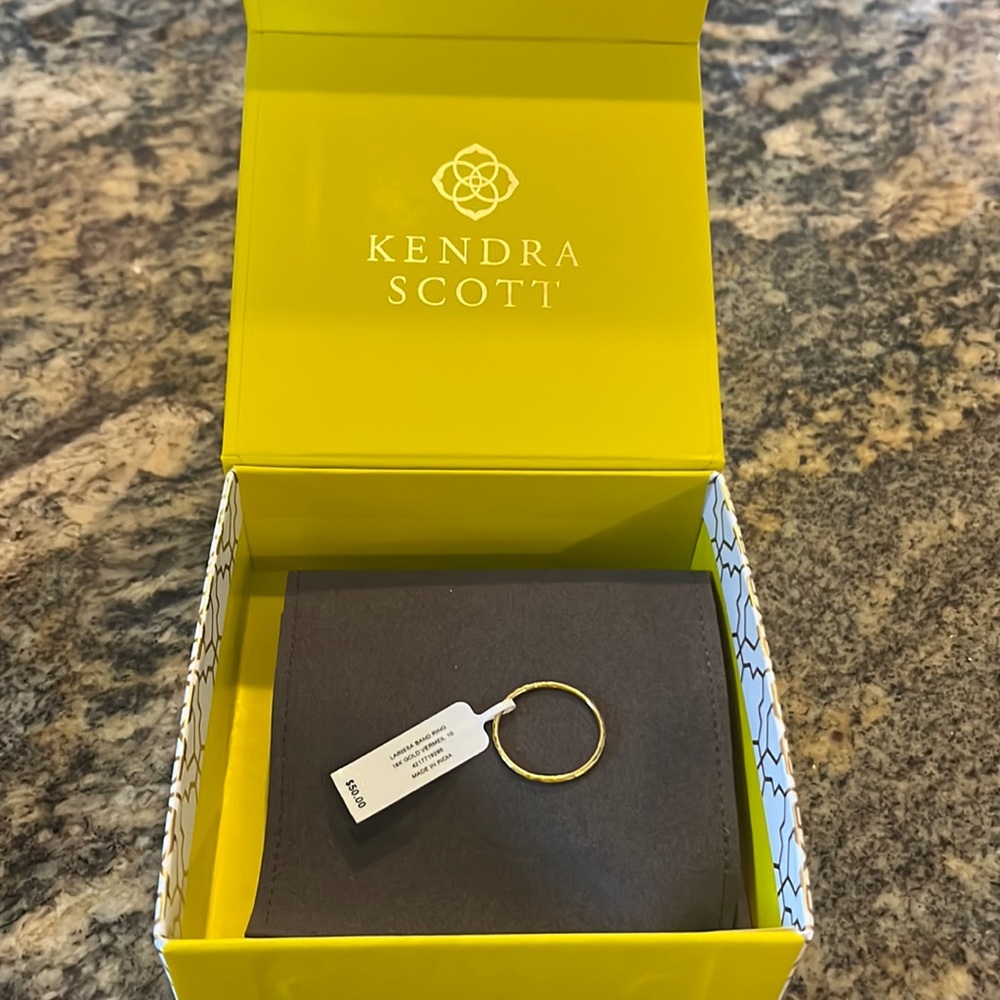Kendra Scott Ring